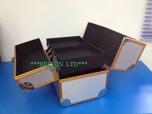 Beauty case — view 2
