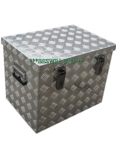 Truck box
